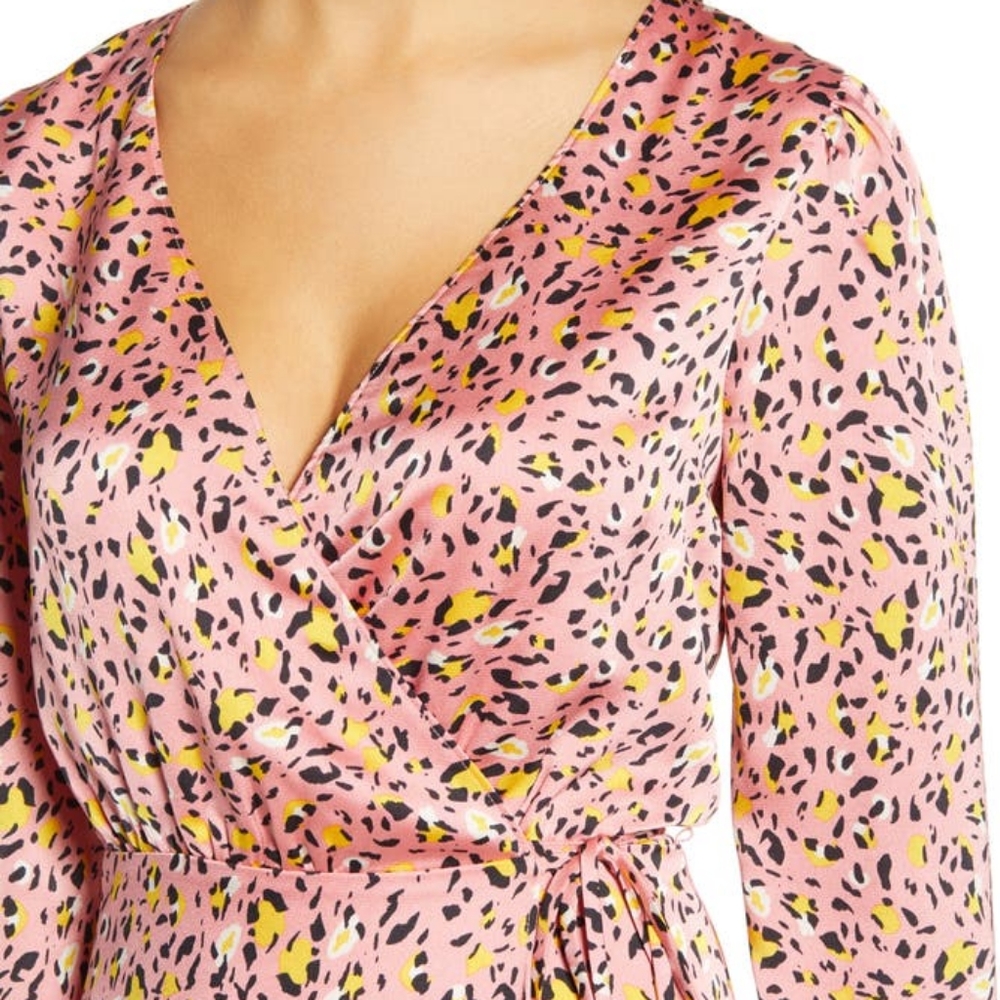 Like New Pink Leopard Print Long Sleeve Satin Midi Wrap Dress small - Picture 5 of 15